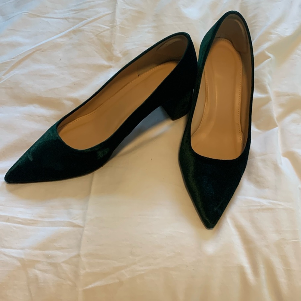J. Crew Avery Velvet Pointed Toe Block Heel Pumps  Dark Forest Green US Size 9